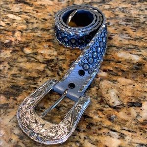 Kippy Swarovski blue belt size 32